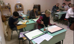 Szülők az iskolapadban